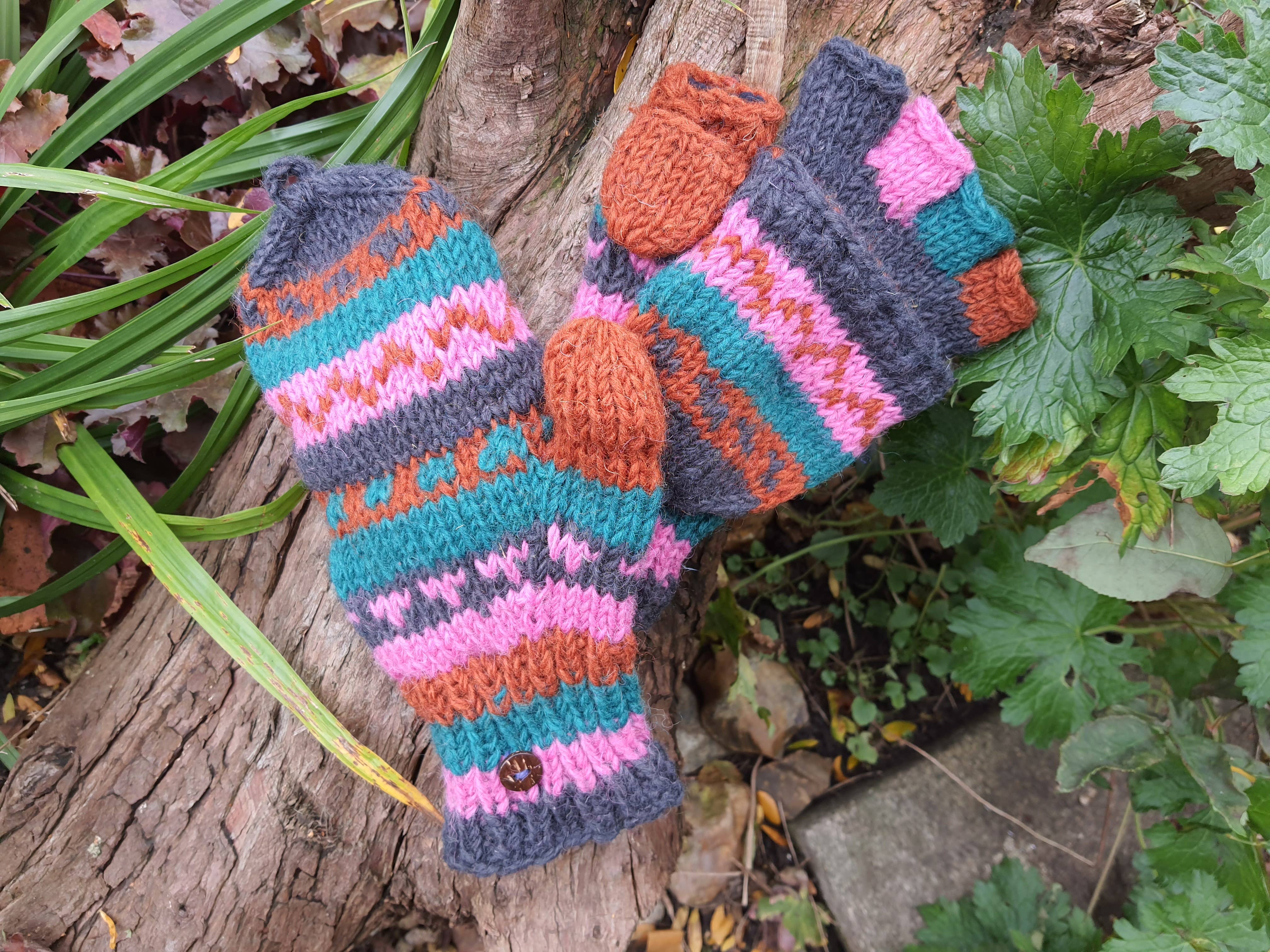 Cool Trade Winds – wholesale Mittens – Women's – Autumn Foldover Mitten / Gloves1