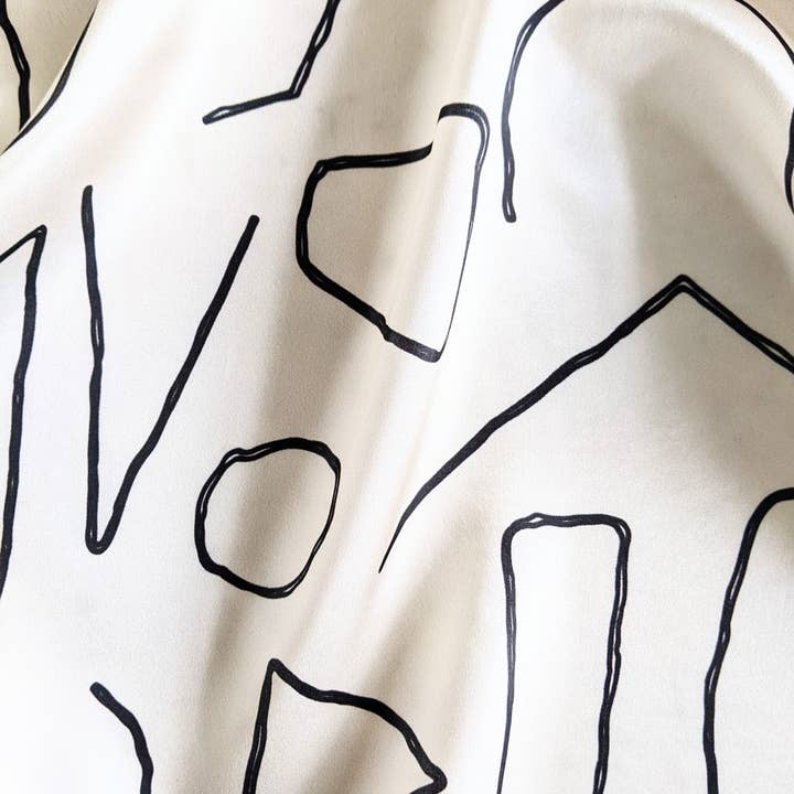 Madeleine Sywulak US - Wholesale Scarf - Women's - 100% Silk Scarf - Ecru & Black2