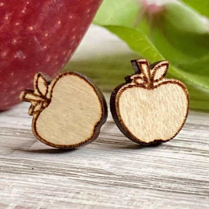 Goujons Pomme pour la vente par Holly and Liz