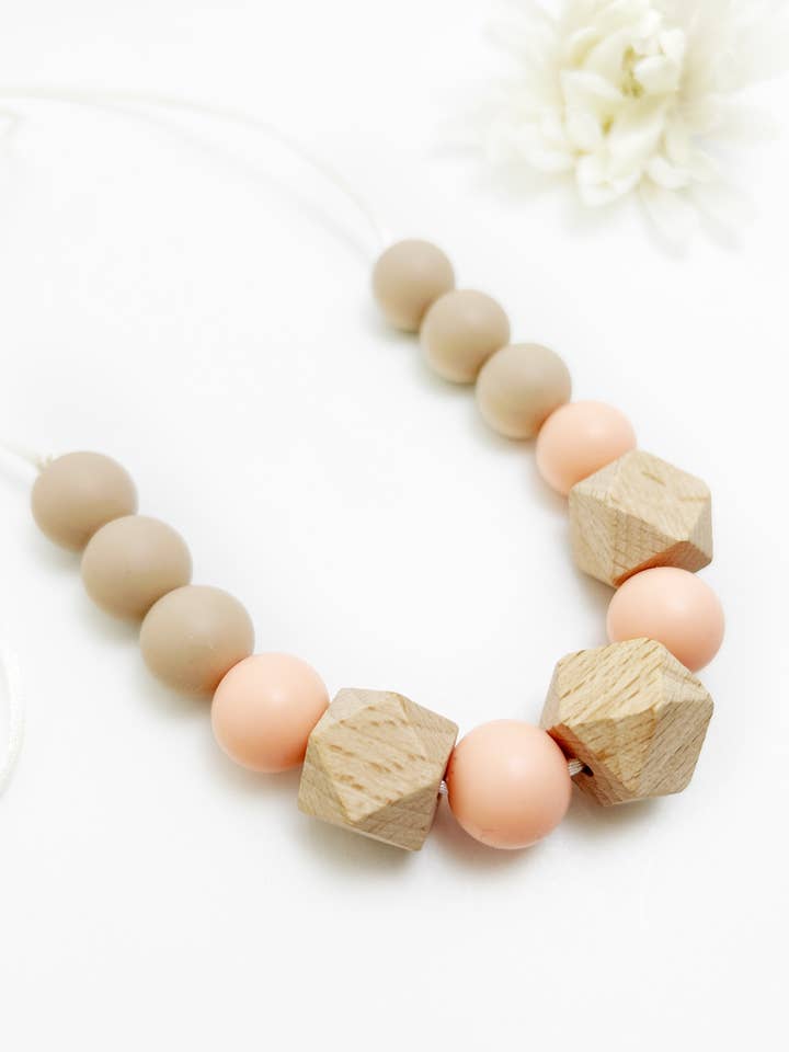 Collar de silicona con cuentas de lactancia, regalo para mamá primeriza para venta al por mayor de Gummy Chic