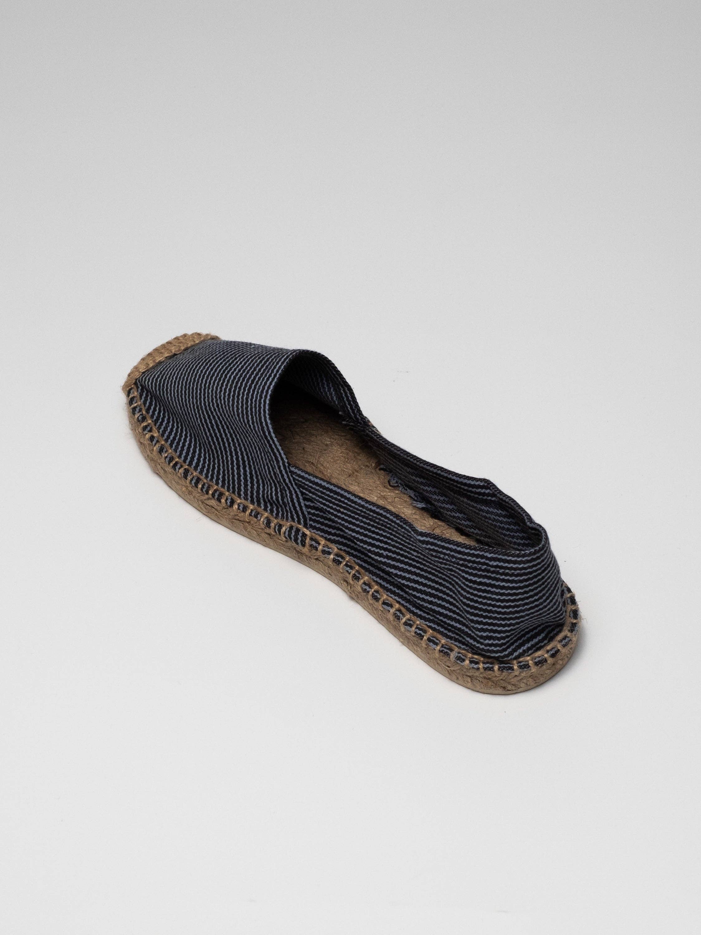 Thin stripes espadrille Women - blue - Box 24 pairs for wholesale on Faire1