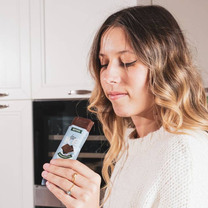 KeFood - Vente Barre chocolatée - BARRE PROTÉINÉE AU CACAO ET AUX AMANDES, BOÎTE VÉGÉTALIENNE CÉTO, 12 PIÈCES4