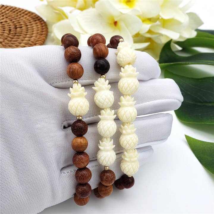 S&T Collections - Wholesale Beaded Bracelet - Hawaiian Bracelets In Different Styles And Colors4