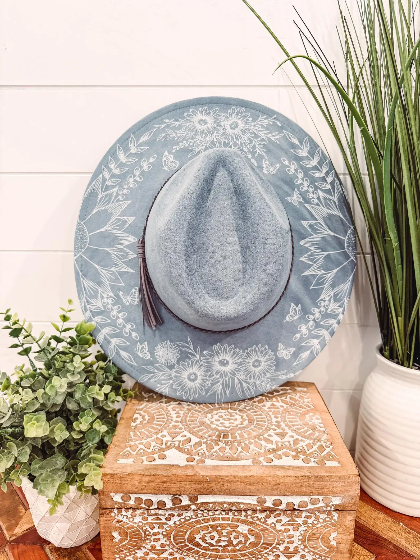 Willie & Dolly Designs - Wholesale Cowboy Hat - Women's - Floral Print Hat2