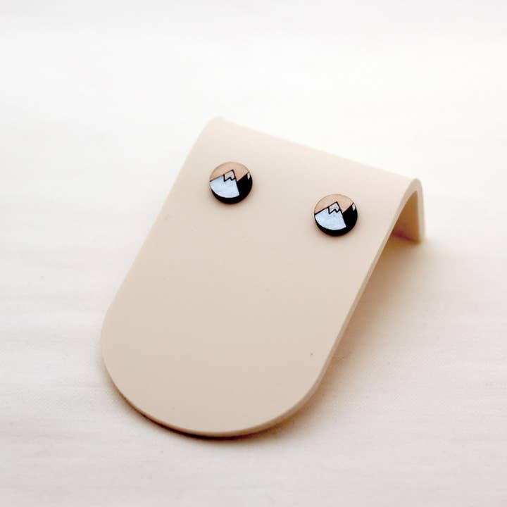 Bjerge træ Stud øreringe for engroshandel hos Little Blue Jewelry + Displays by M3 Custom Designs