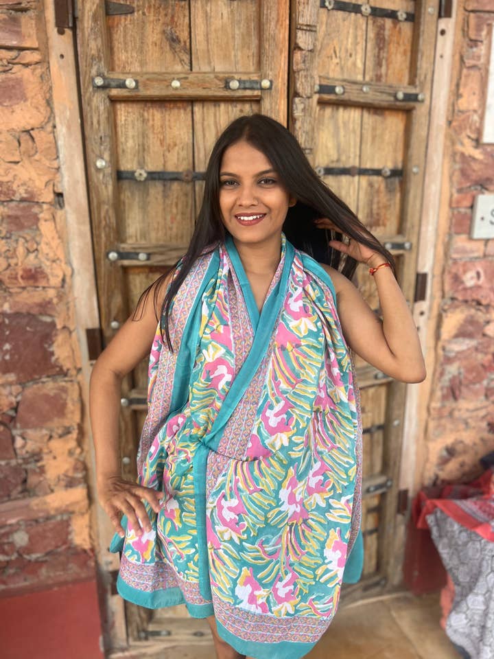 Sarong, Pareo, scialle di cotone e collezione Deluxe Block print da spiaggia, spiaggia smeraldo 🌸 per la vendita all'ingrosso da parte di Aurobelle Ibiza