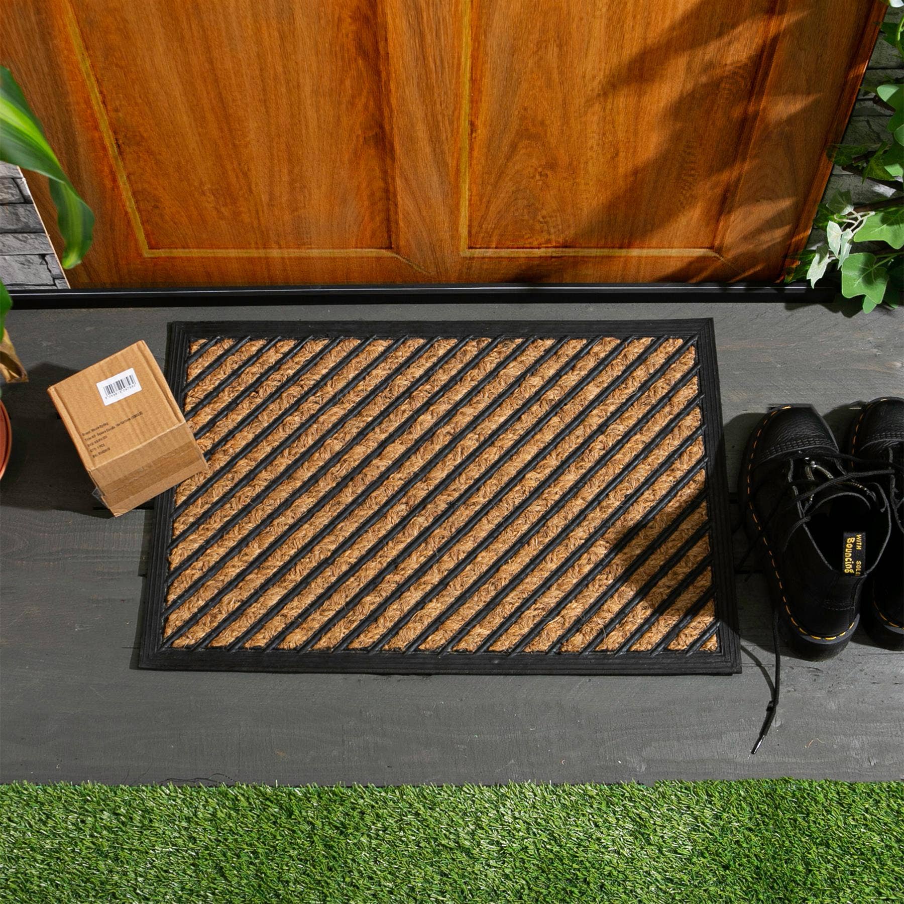 Rinkit Ltd - Wholesale Door Mat - Nicola Spring Heavy Duty Door Mat - 60 x 40cm - Diagonal1