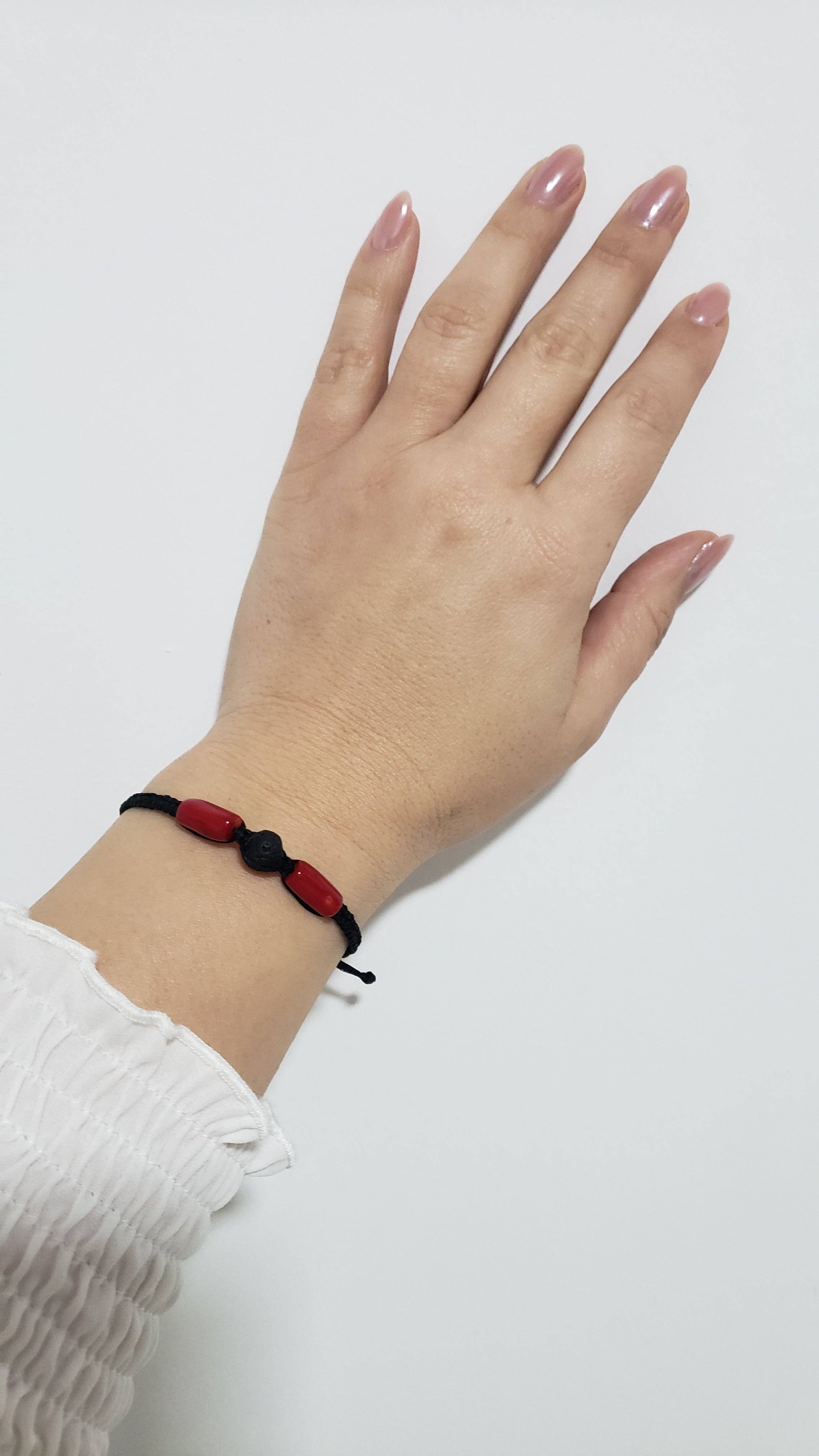 The Bijoux Collective – wholesale Beaded bracelet – Corals & Lava Stone Bracelet - B120