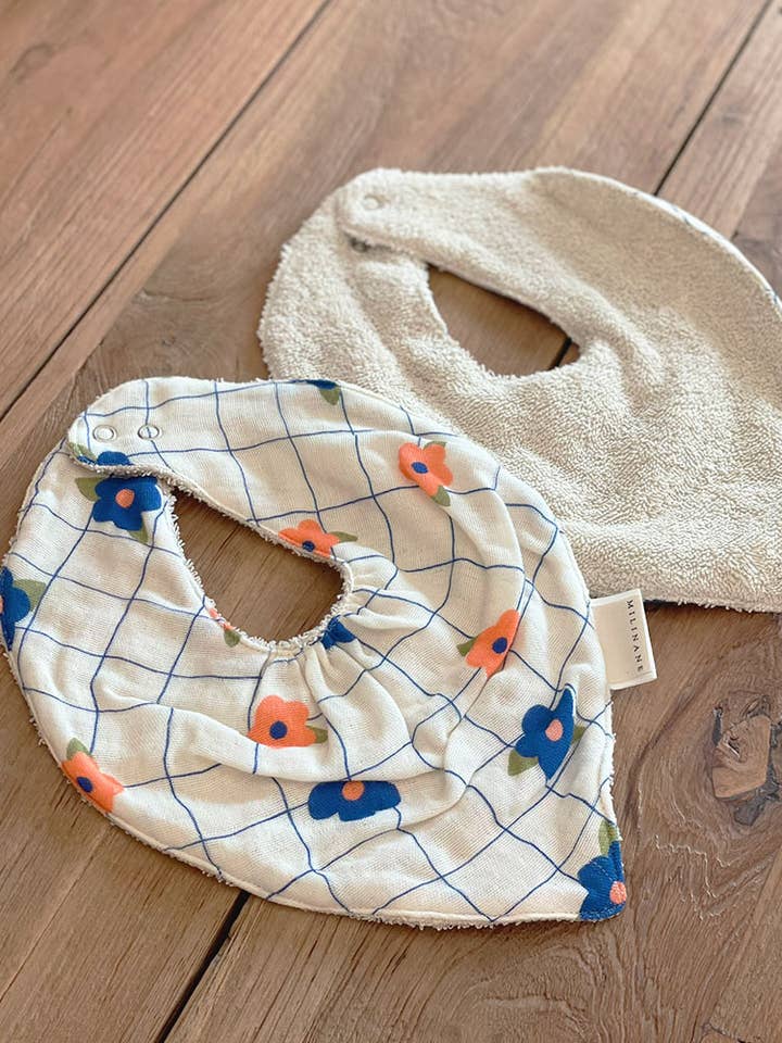 Set of 2 Bandana Bibs - MAEL - Daisy Flower for wholesale by Milinane