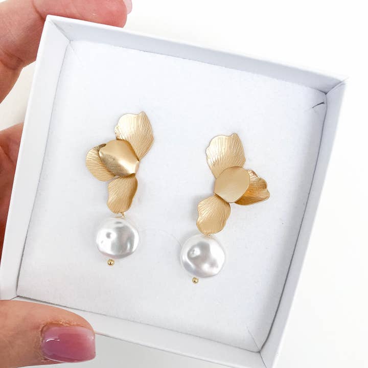 Nicholls Jewellery - Wholesale Dangle Earrings - Gold Folded Flower Pearl Earrings