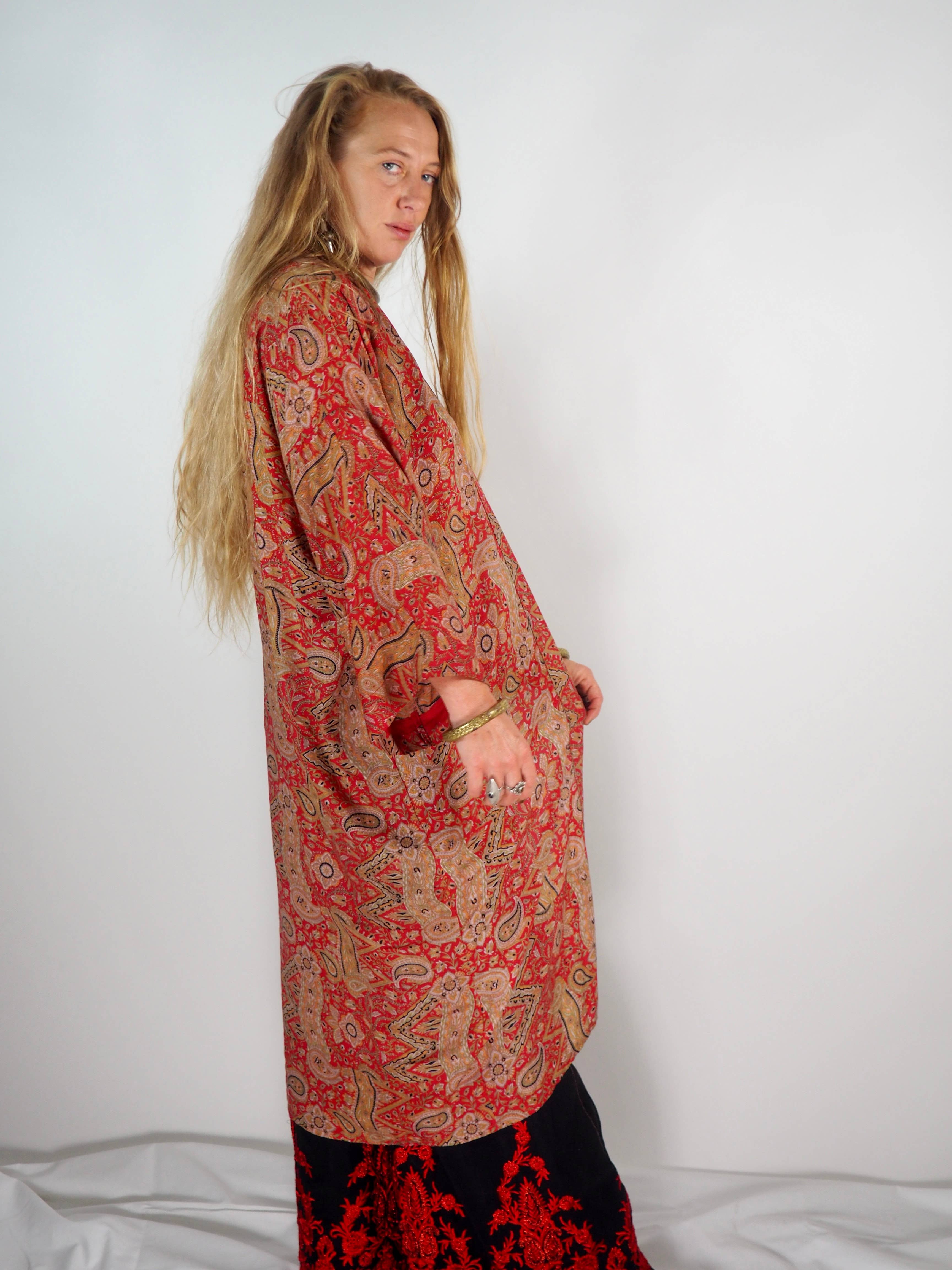 Vagabond Ibiza - Wholesale Kimono - Women's - The Kardash Kimono Mid-Length – Upcycled Vintage Sari Kimono38