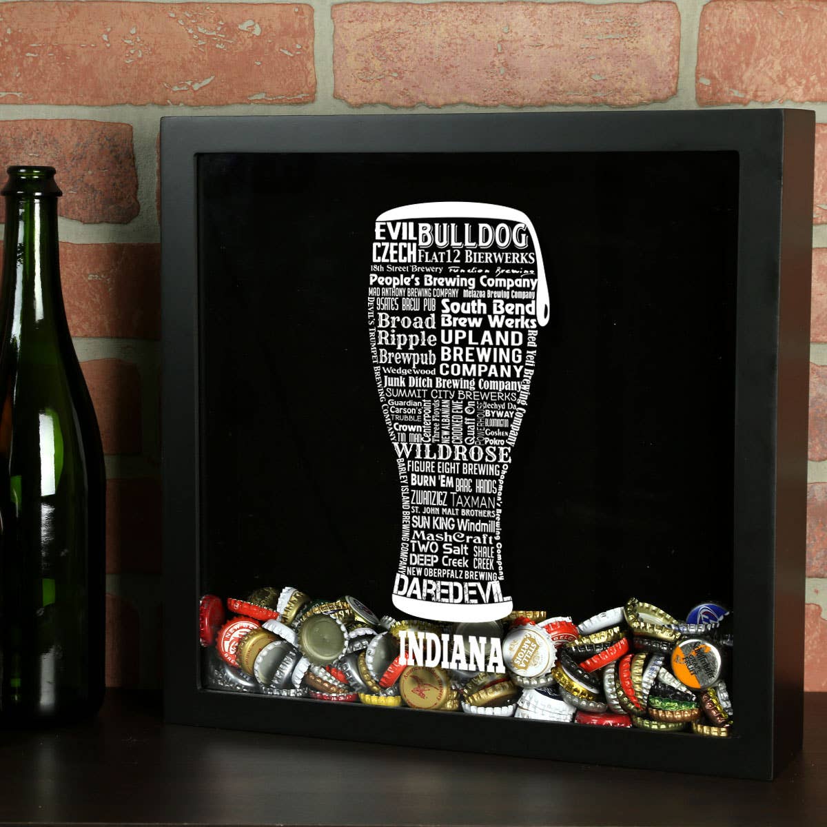 Torched Products - Vendita all'ingrosso Decorazione da parete 3D - State Beer Cap Shadow Box, nero, tipografia della birra artigianale64