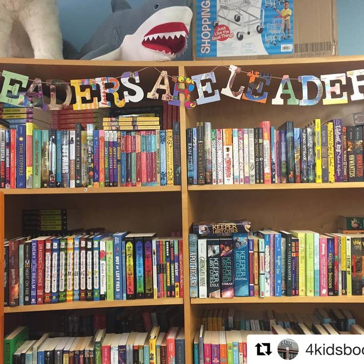 Attic Journals - Wholesale Bunting/Garland - Phrase Garlands - READERS ARE LEADERS4