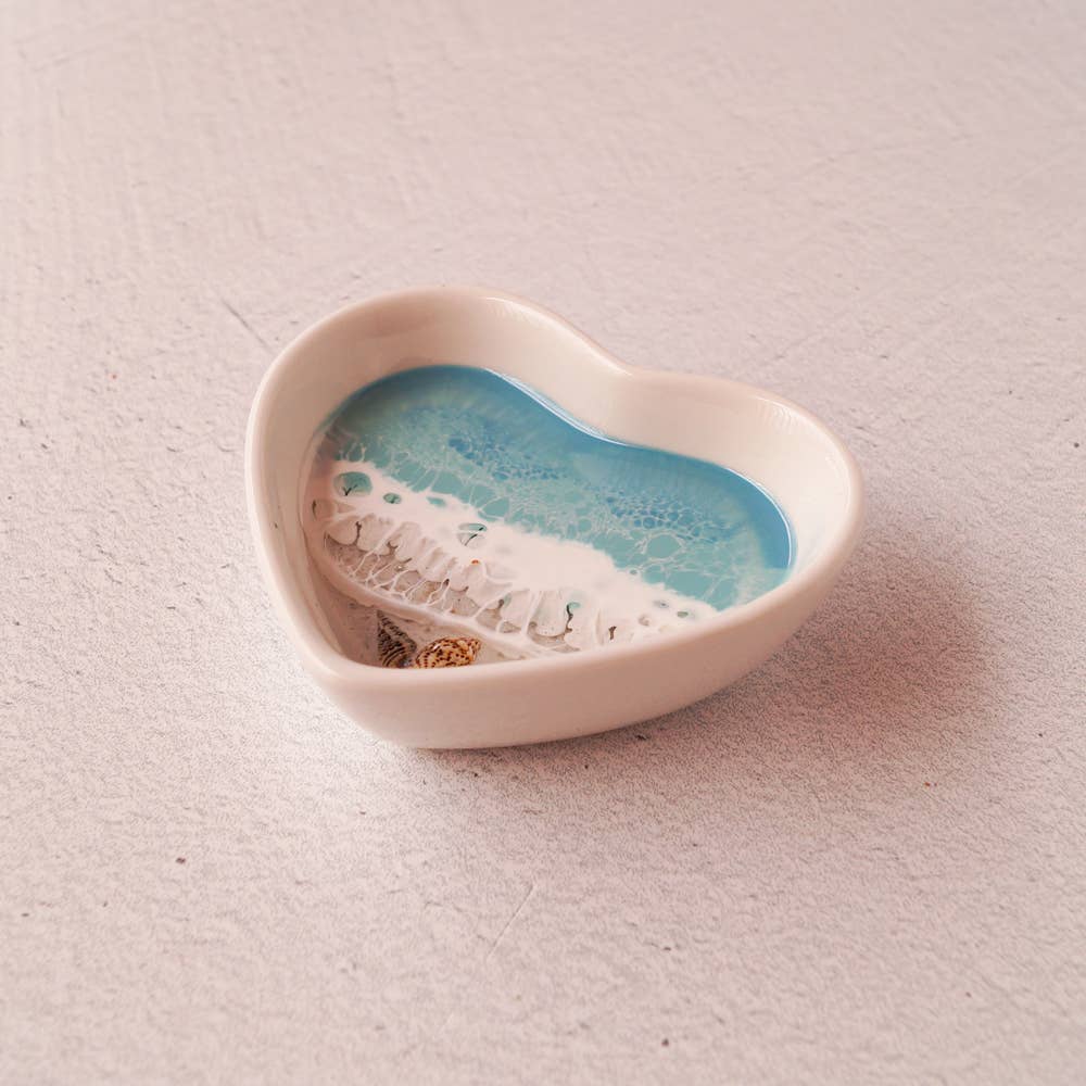 Kay Hova Art + Home - Wholesale Jewelry Dish - Heart Dish3