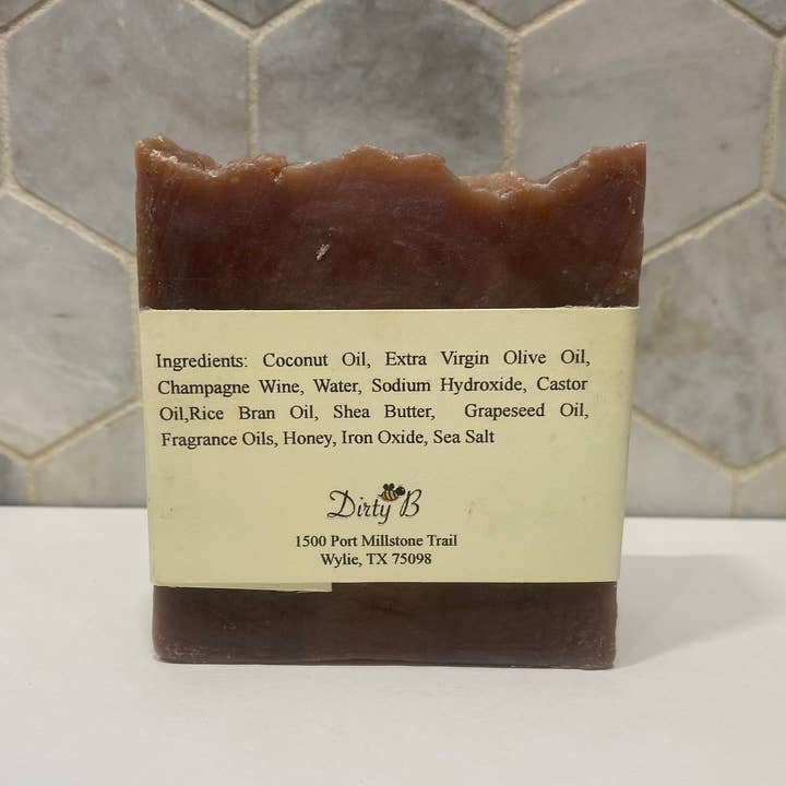 Dirty B – Engroshandel Sæbestykke – Jordbær & Champagne Vinsæbe1