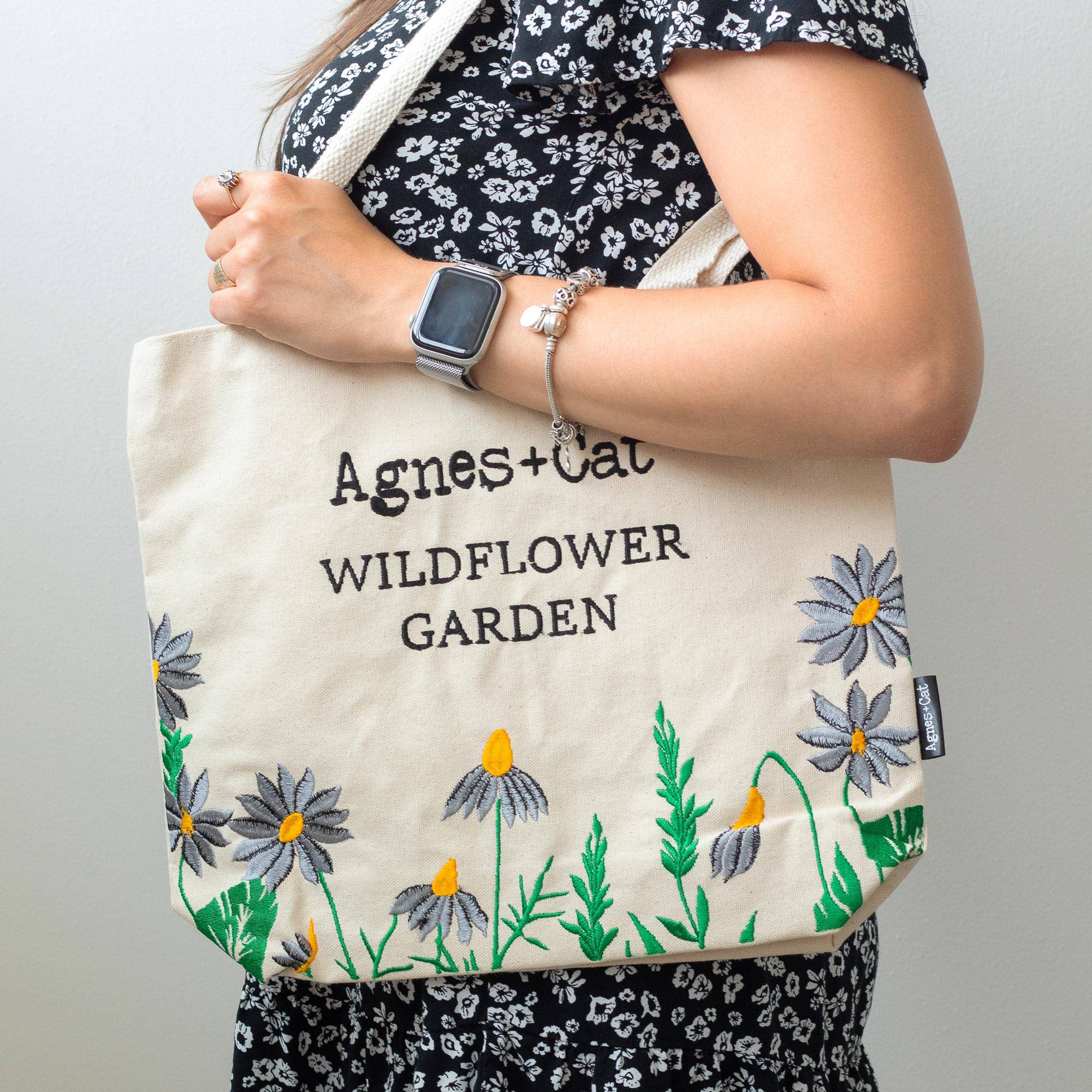 Agnes + Cat – wholesale Tote bag – Women's – Cotton Tote with Embroidery - Wildflower Garden Purple 3
