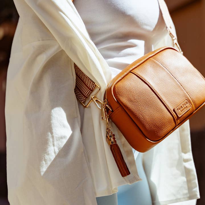 Pom Pom London - Wholesale Crossbody Bag - Women's - Pom Pom London City Bag Tan & Strap Tan Mix