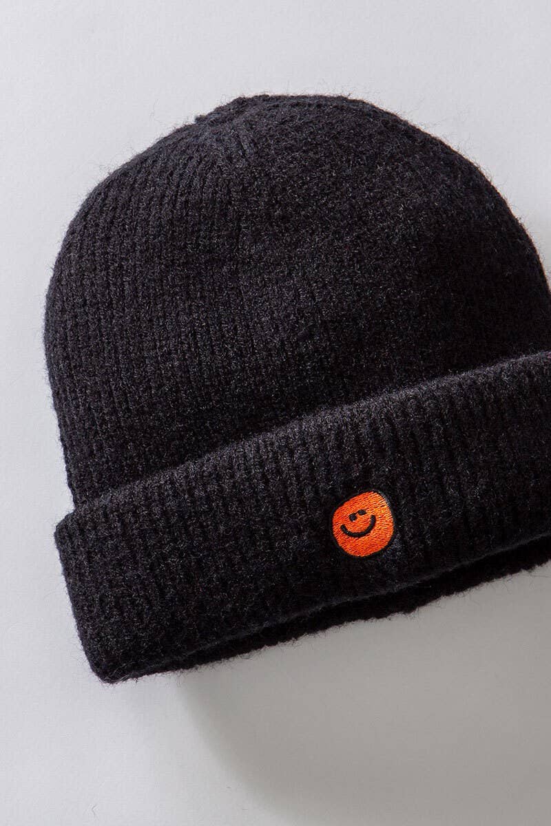 Fashion Week - Wholesale Beanie - Women's - SMILE EMBROIDERY BEANIE0