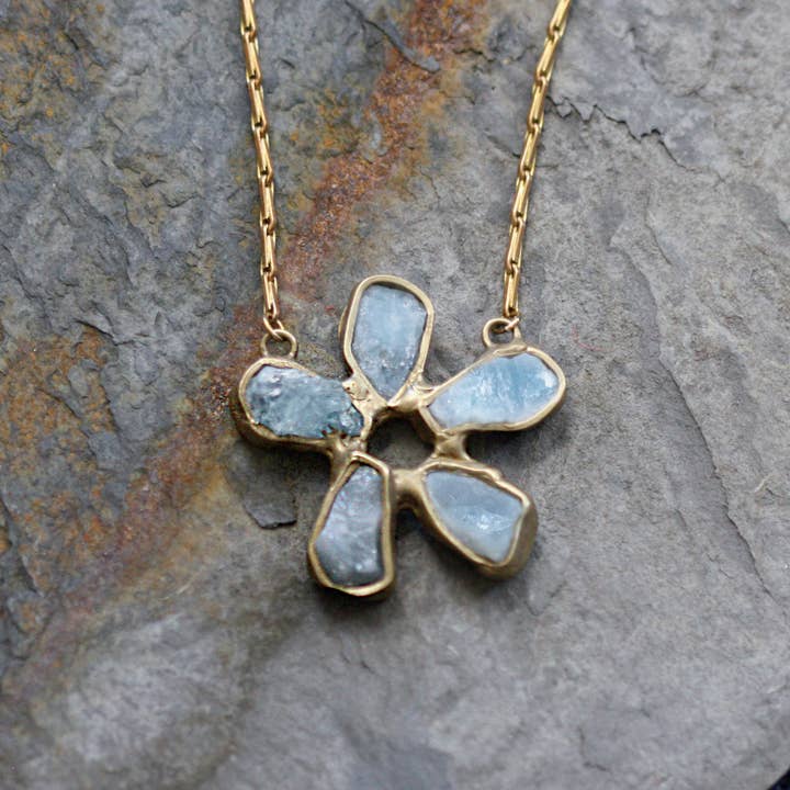 Pendentif Forget-Me-Not pour la vente par Emilie Shapiro Jewelry