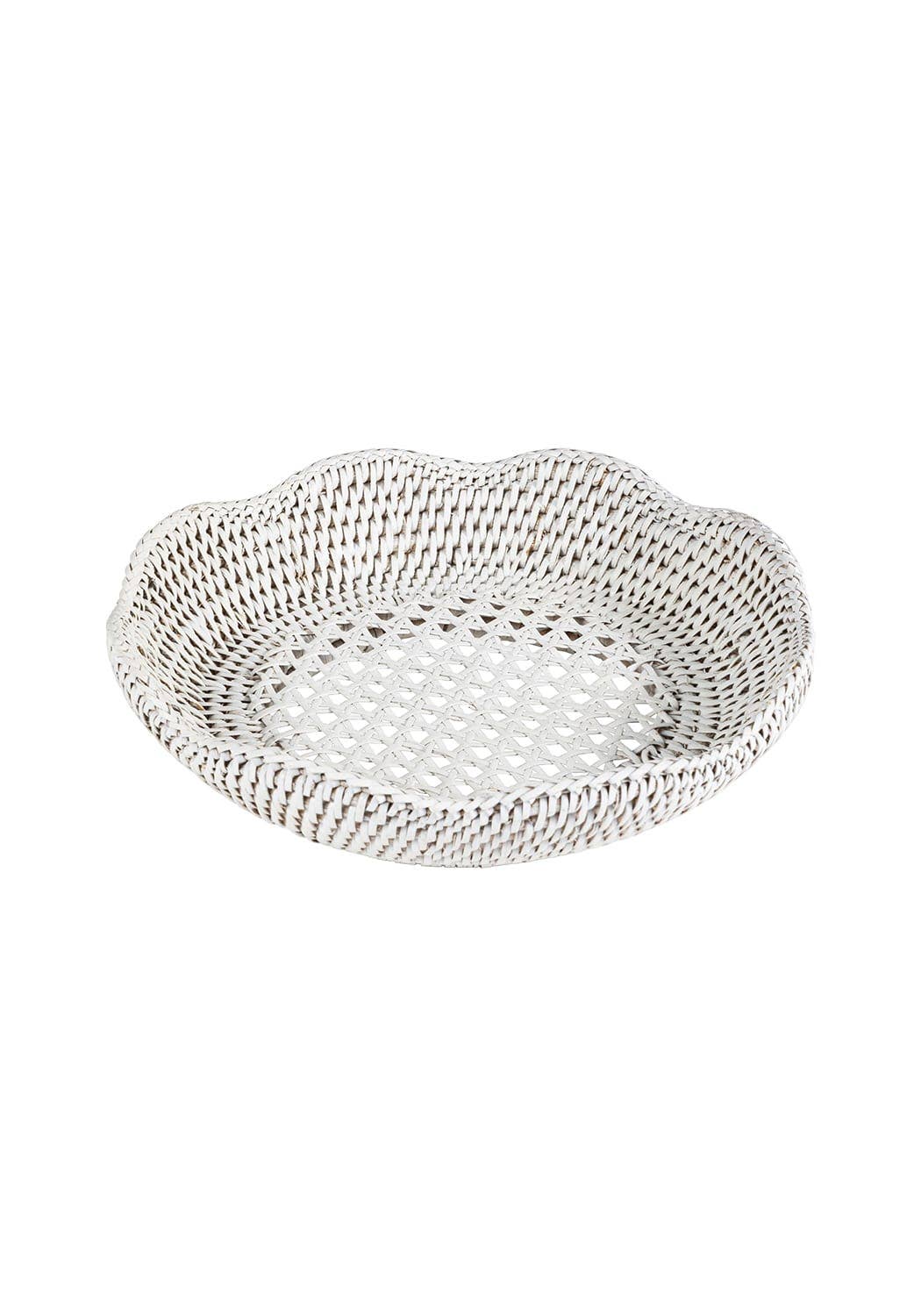 Madame Smart Ltd - Wholesale Decorative tray - Saratoga Round Rattan Scalloped Tray - White