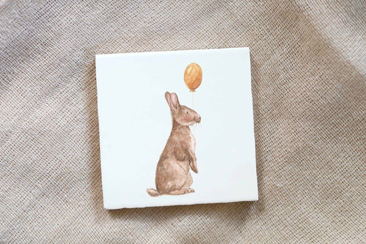 Studio Myrthe - Wholesale Wall Tile - Tile illustration hare with balloon0