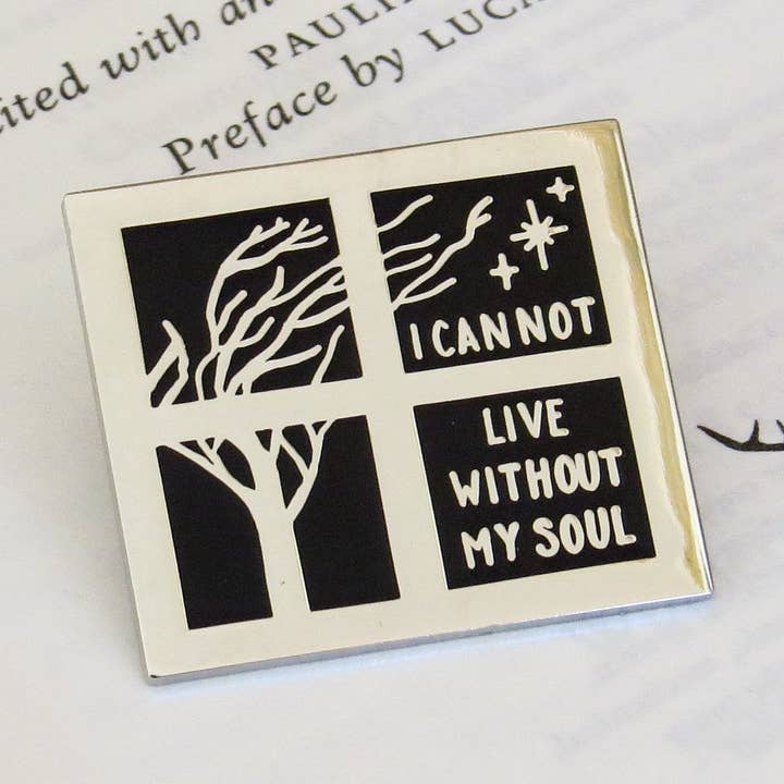 Spilla smaltata Wuthering Heights Brontë - Collezione gotica per la vendita all'ingrosso da parte di LiteraryEmporium