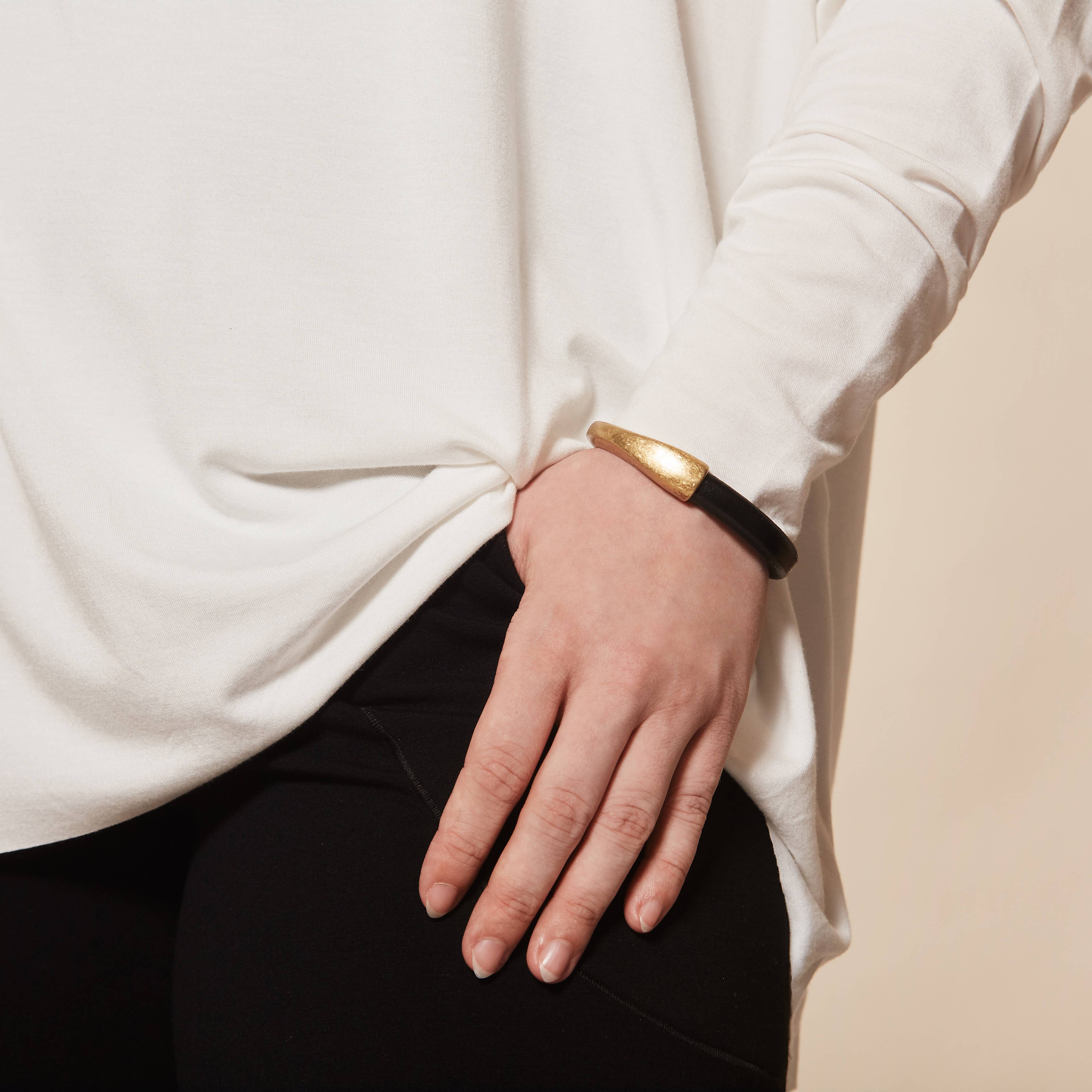 Diana Kauffman Designs - Vendita all'ingrosso Bracciale a polsino - Bracciale staccabile in pelle/Ottone anticato15