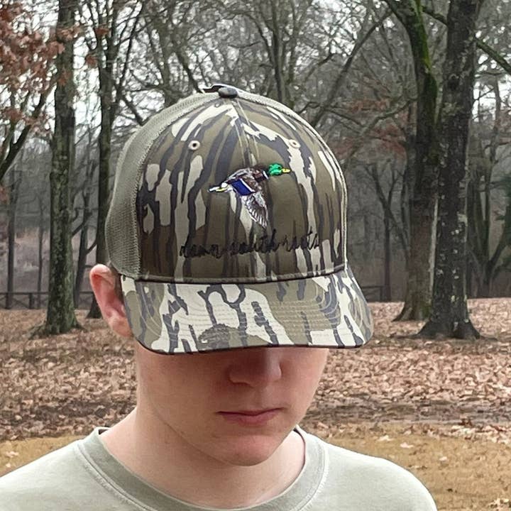 Flying South Trucker pour la vente par Jessica Thornton