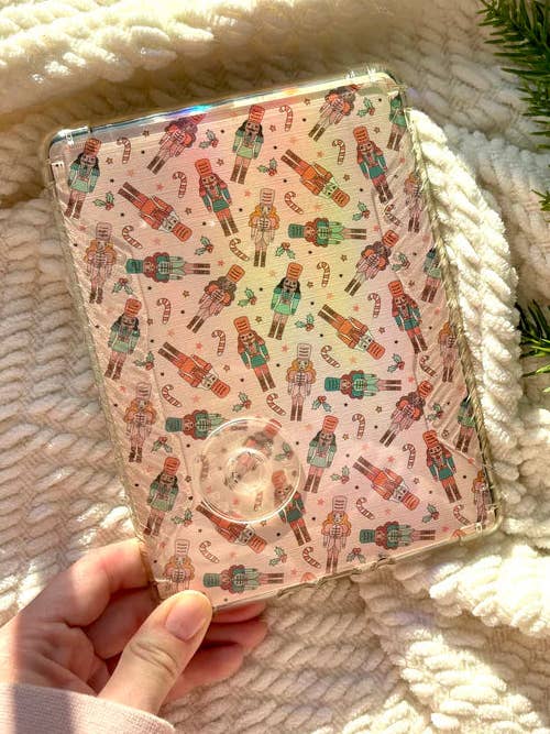 Notenkraker Kindle Inzetstuk voor wholesale door The Cozy Peach Co