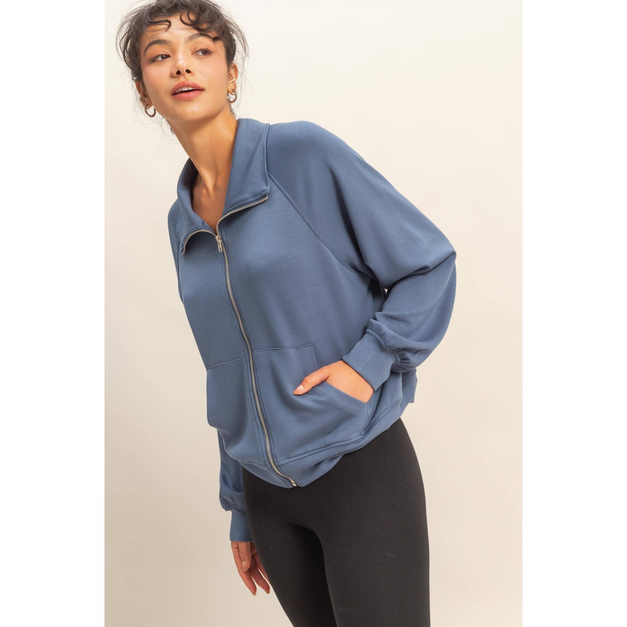 HYFVE – wholesale Jacket – Women's – Double Knit High Neck Long Sleeve Zippered Jacket15