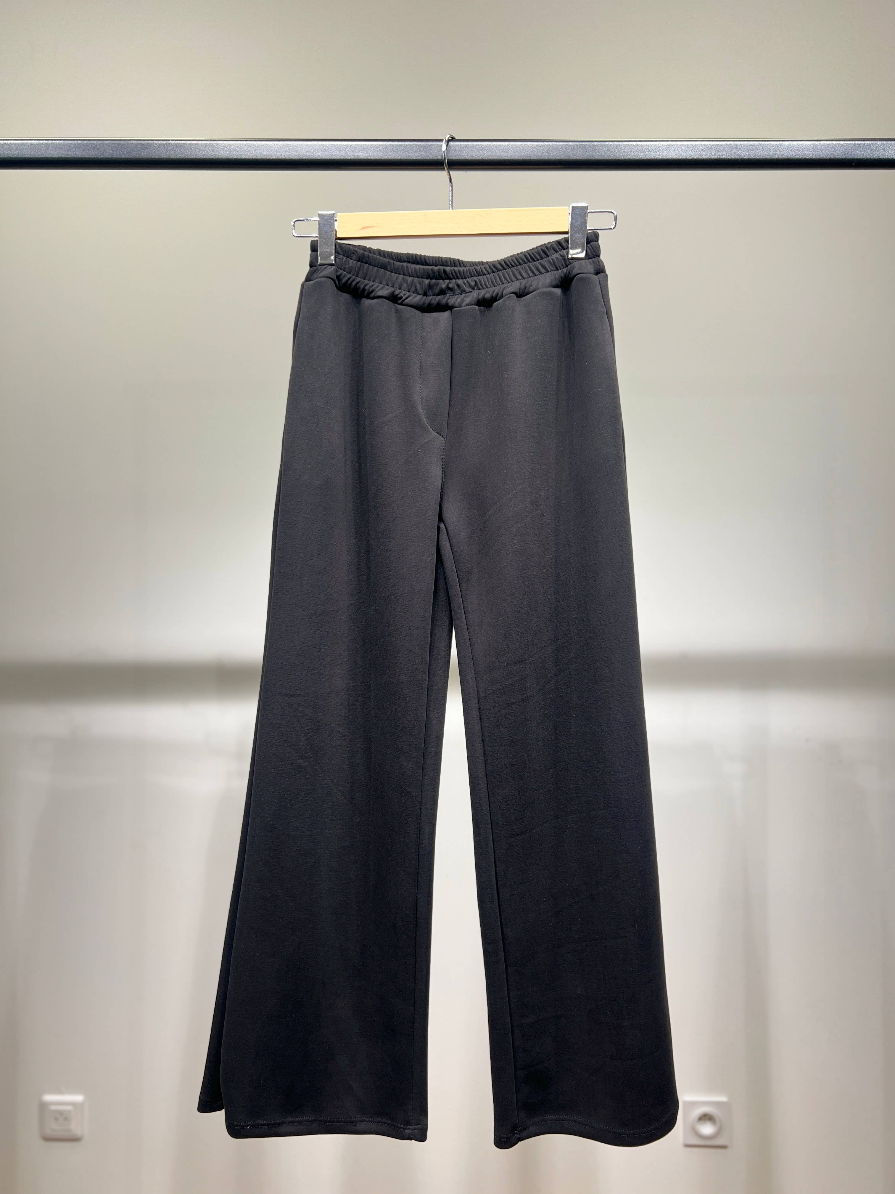 L'Emotion – Großhandel Hose – Damen – Bequeme Hose mit geradem Schnitt und elastischem Bund6