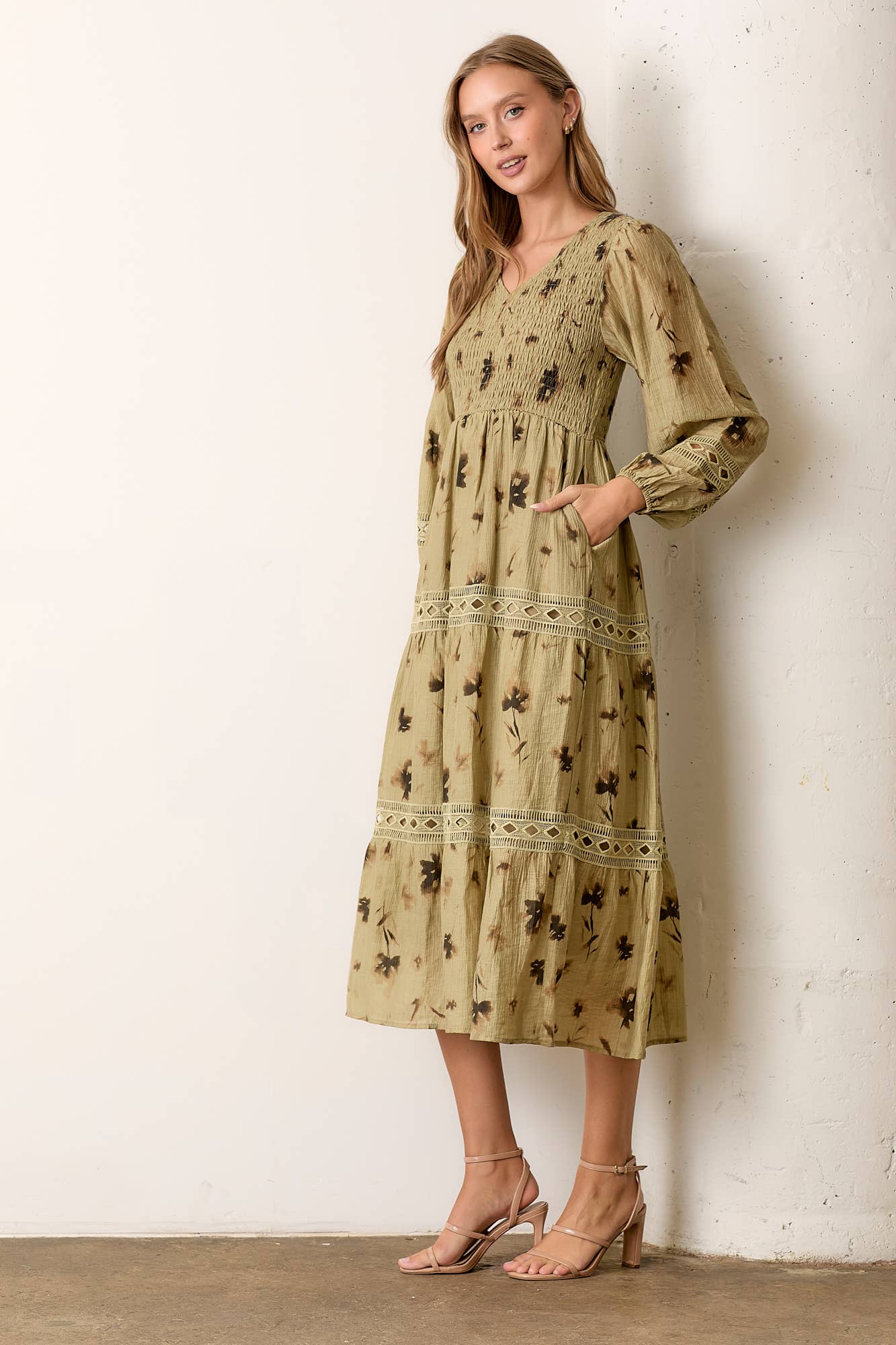 Polagram by Wellmade USA - Wholesale Dress - Women's - PRINTED WOVEN MAXI DRESS2