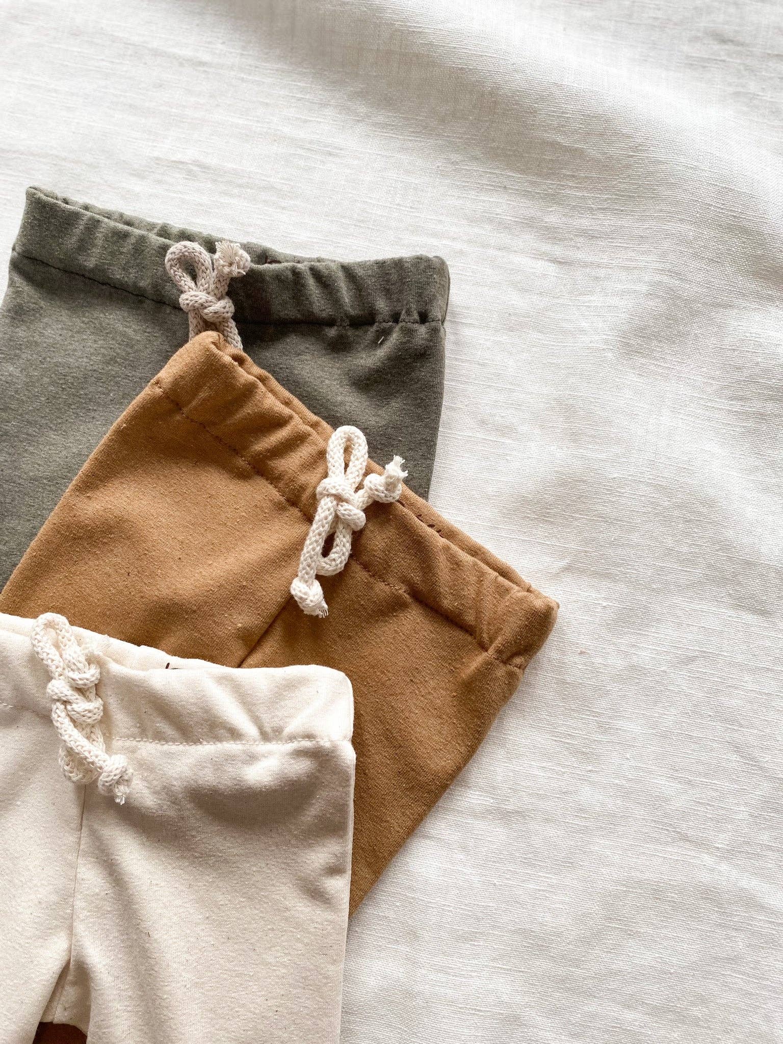 PETITE EvelinaApparel – wholesale Fashion leggings – kids – Baby leggings / recycled cotton1