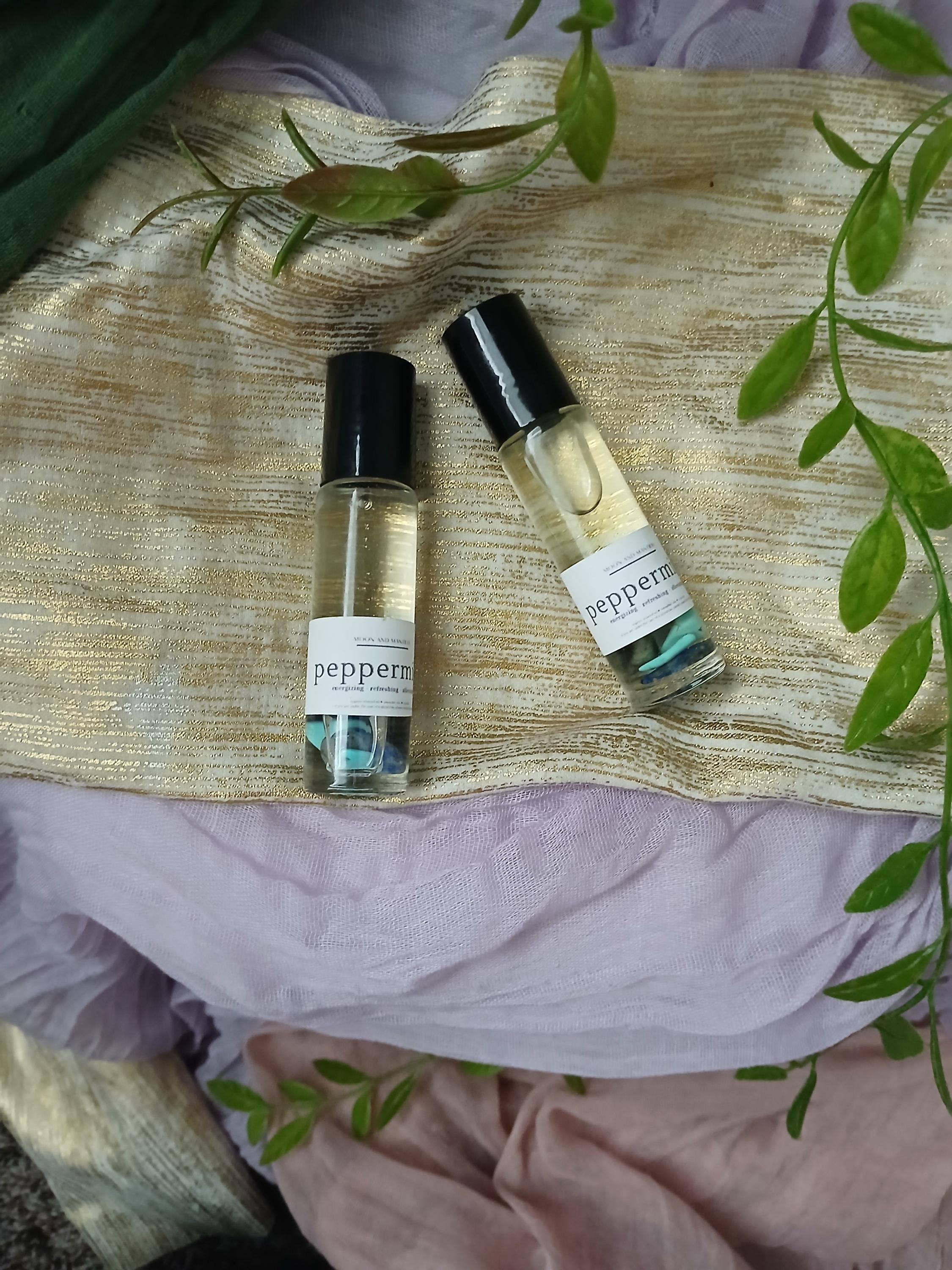 moon and mantras - Wholesale Essential Oil Roll-On - Peppermint Oil Roller with Lapis Lazuli & Blue Howlite0