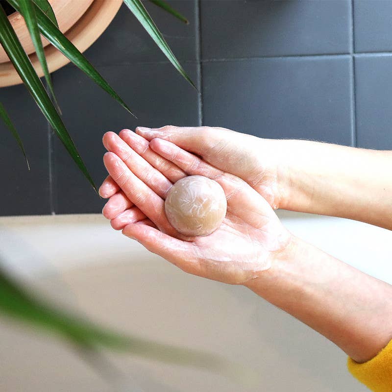 LAMAZUNA - Wholesale Makeup Remover - Solid Make-up Remover - Jojoba and Grapeseed Oils - The Demaq5