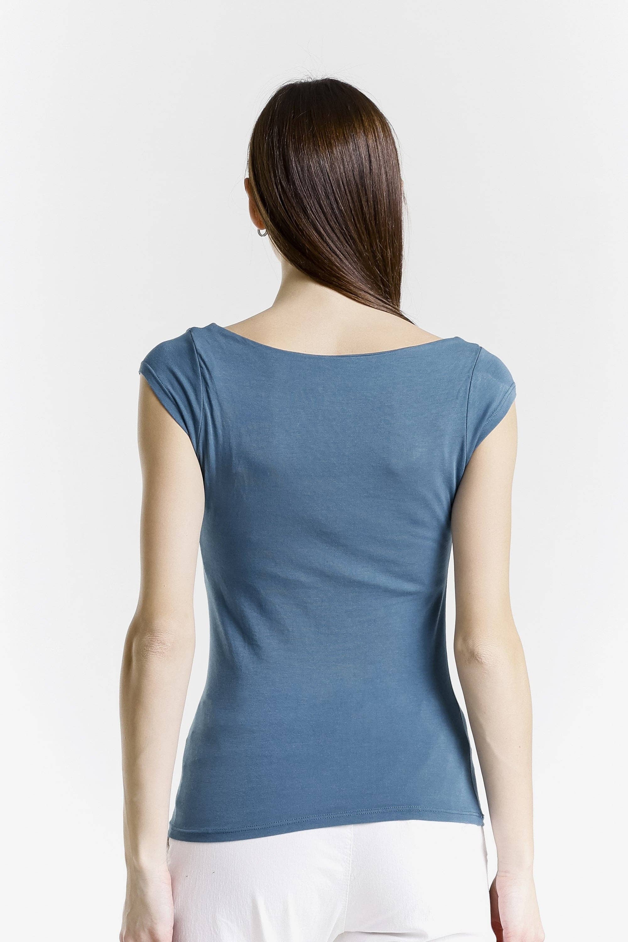 TINA Stephens Italy/Tees By Tina - Vendita all'ingrosso Top in maglia - Donna - Maglietta Kennedy a maniche corte con reggiseno integrato (BSS701)11