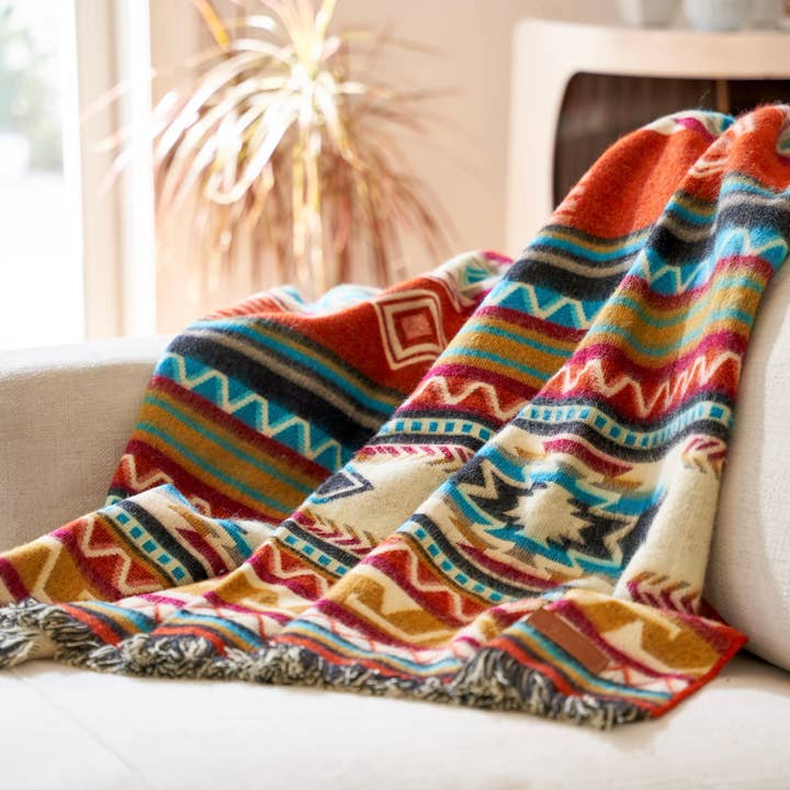 Ecuadane - Wholesale Throw Blanket - Reversible Southwest Aztec Blanket, Queen Size Boho Bedding