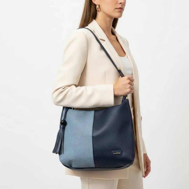 Shoulder bag for wholesale by C'est Elle