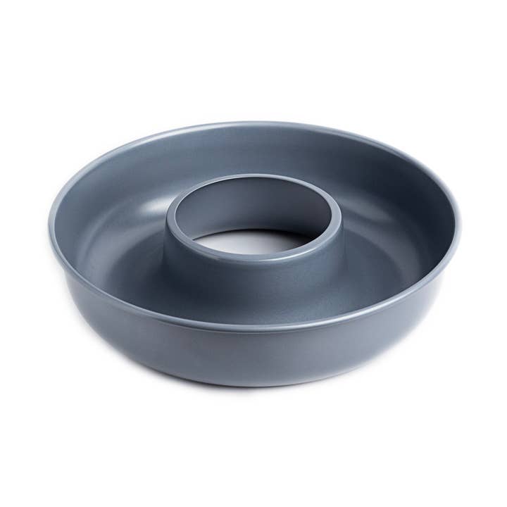 Fox Run French Savarin Cake Mold, Ring Cake Pan, 9.5" and other Purchase Wholesale pan molde. Free Returns & Net 60 Terms on Faire trending on Faire.