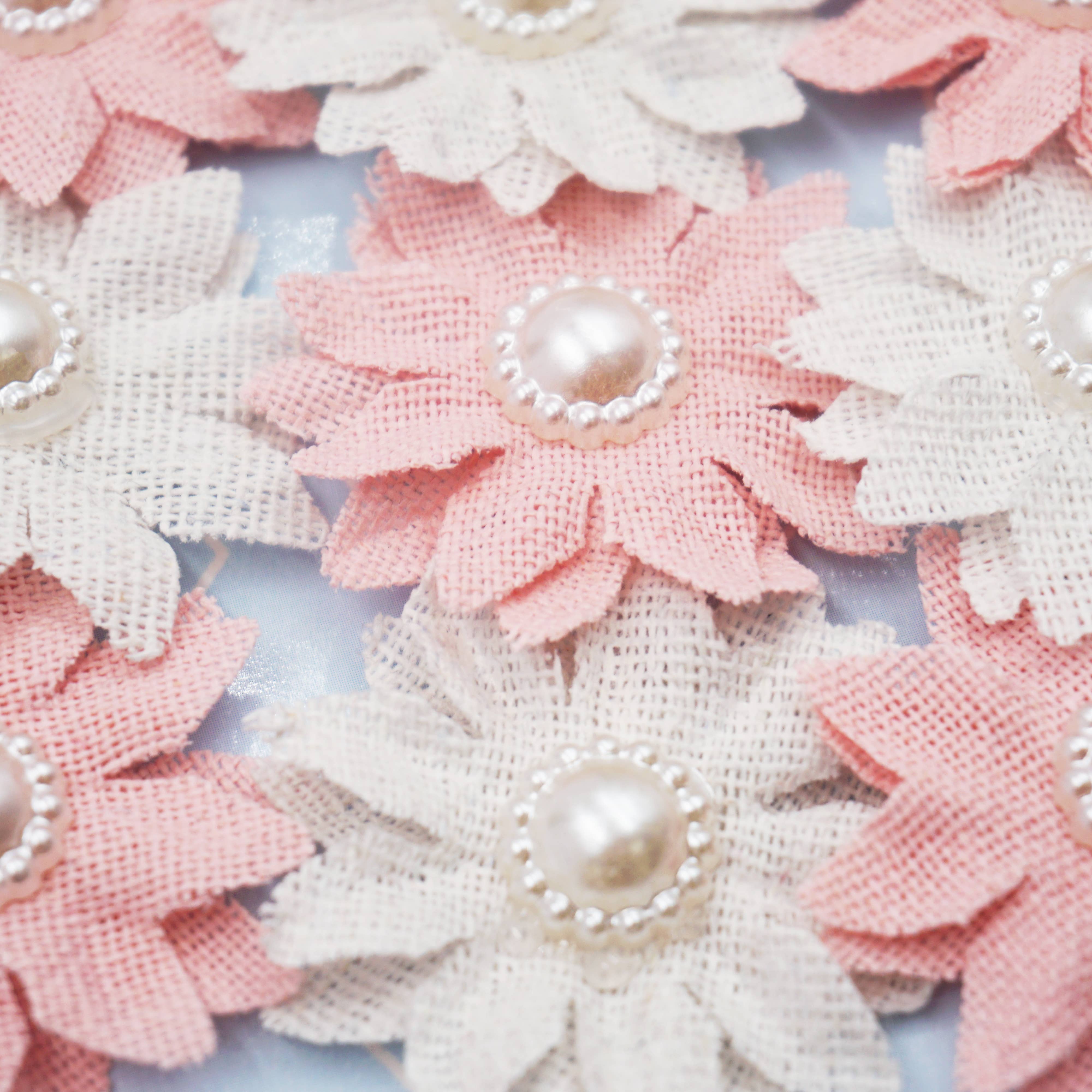 Angels Craft - Vendita all'ingrosso Fiori finti - Fiore adesivo in tela con perla (2 pezzi disponibili) 3,8 cm3