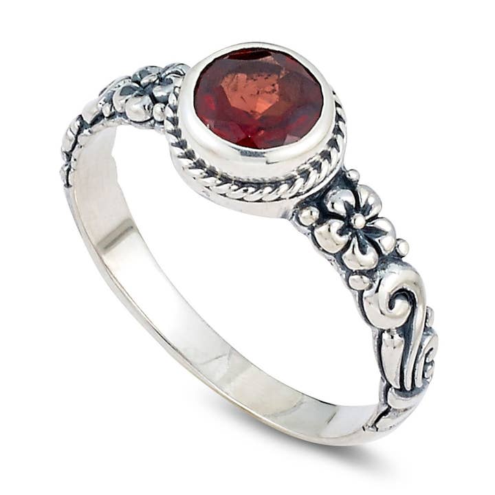 Anel de granada redondo SS com design floral por atacado de Eli Pebble