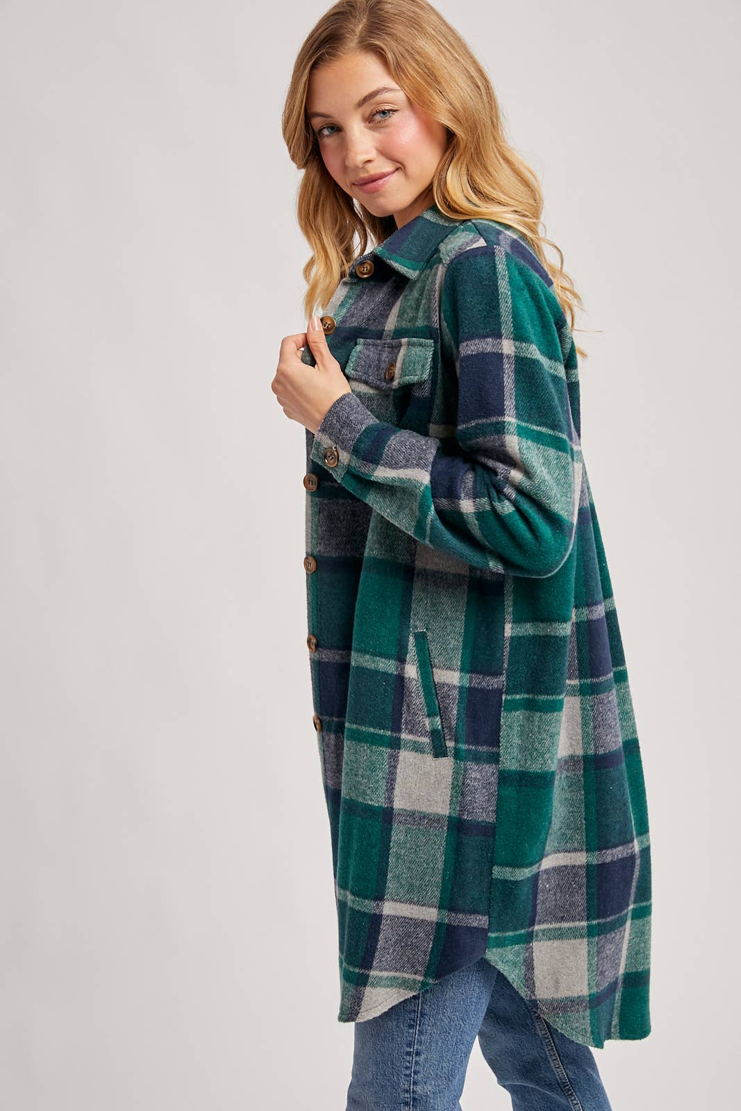 Bluivy – Engroshandel Skjortejakke/shacket – til kvinder – FLANNEL PLAID LANGLINE SHACKET3