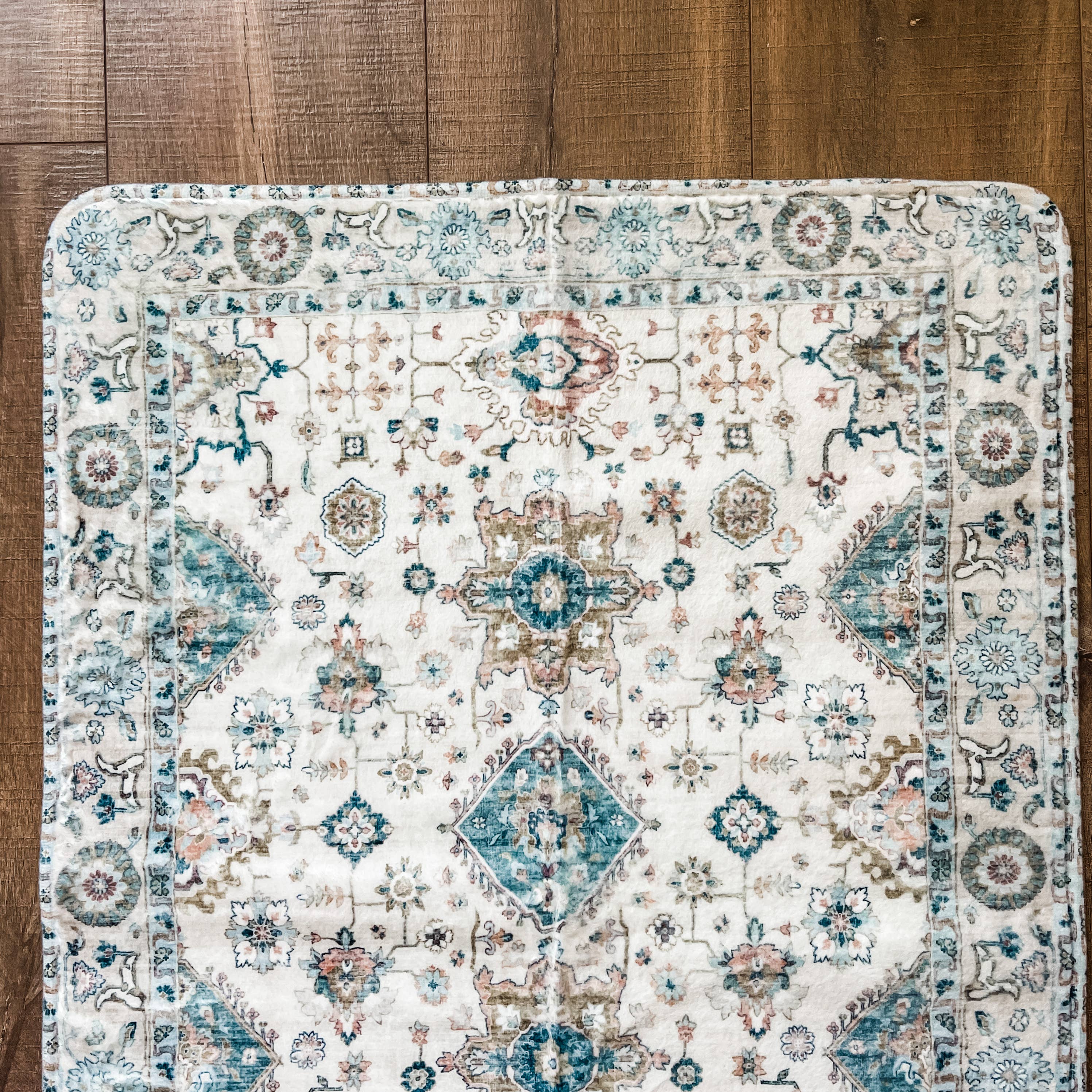 Vine & Nest - Wholesale Area Rug - Ultra soft Rug4
