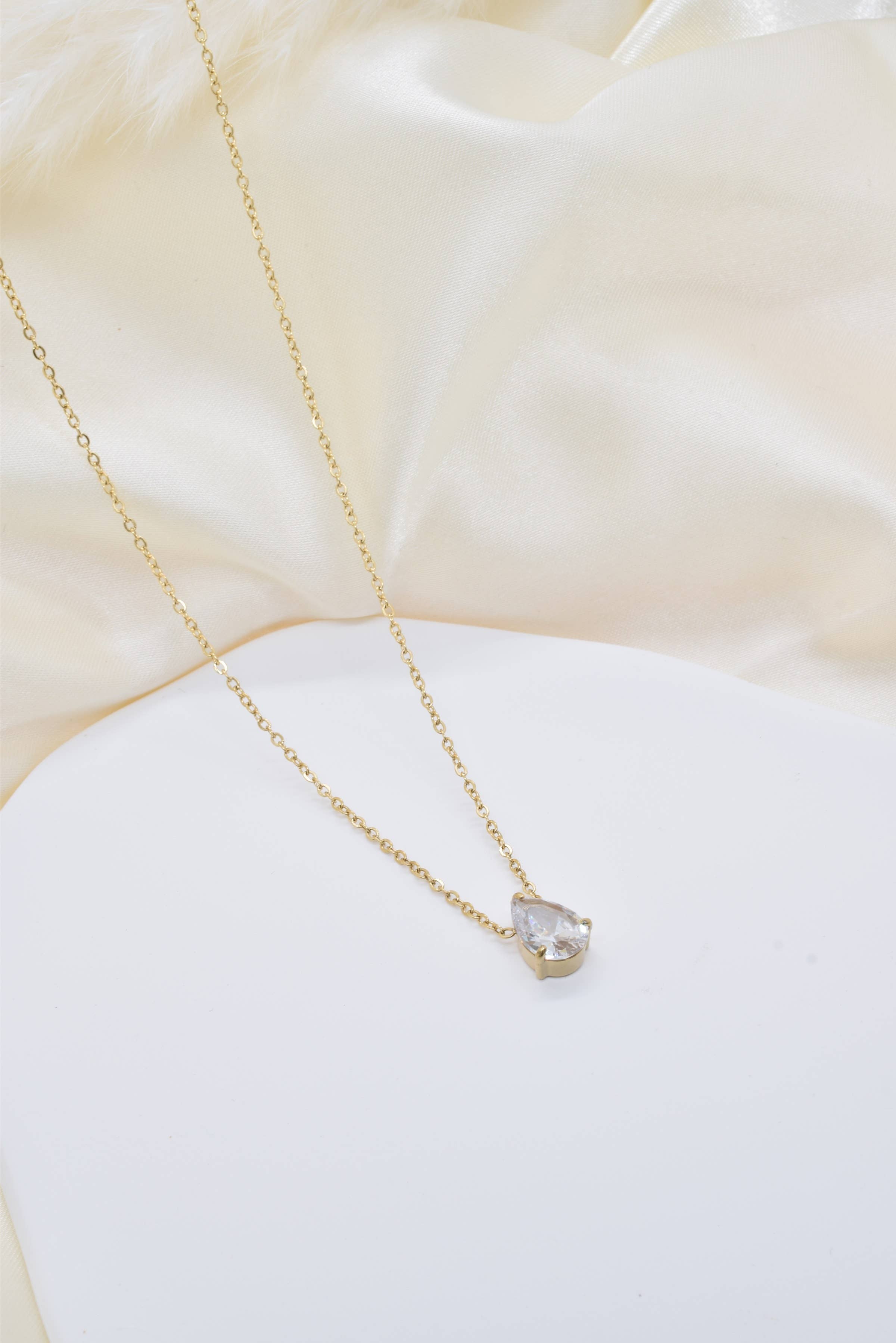 Kapyco - Wholesale Sieradenset - Sieradenset van roestvrij staal met witte kristallen - PA001OR-BC2