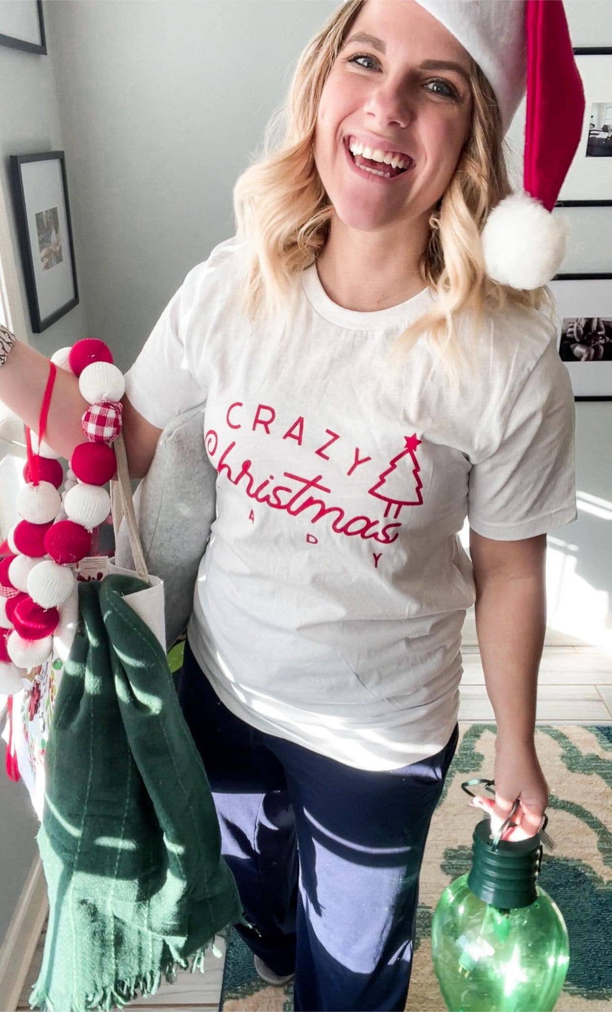 Adelle Linen - Vente T-shirt sérigraphié – femme - T-shirt Fou Christmas Lady1