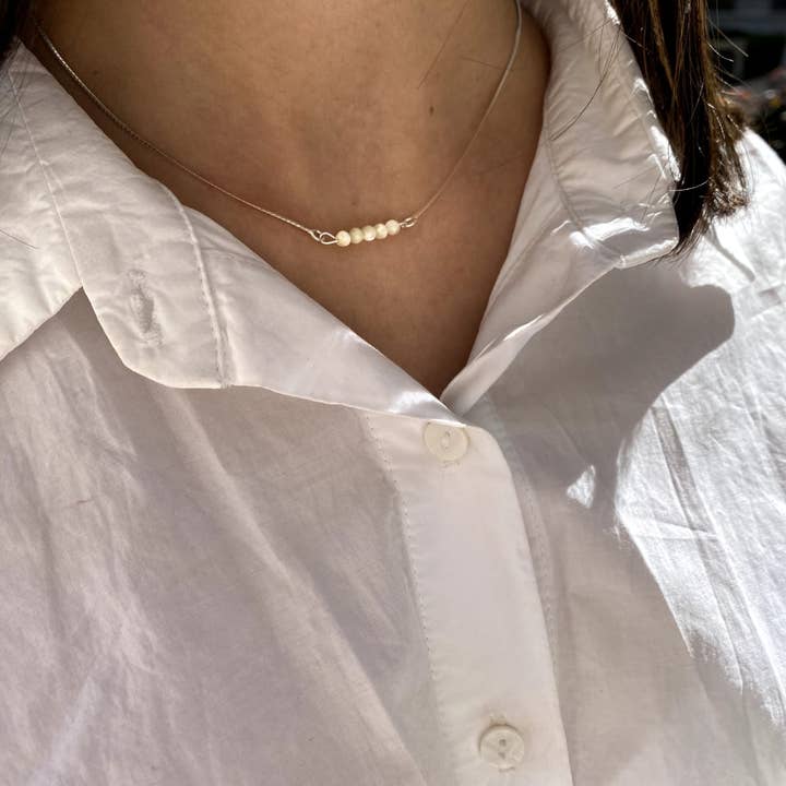 Mother of Pearl and 925 Silver Necklace for wholesale by Iroquoise