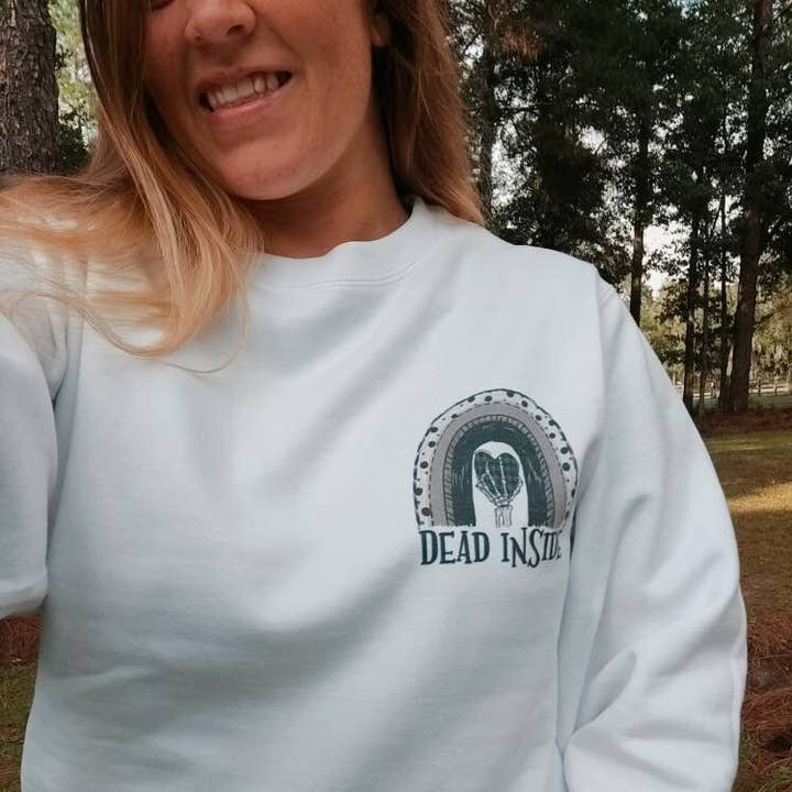 Sweatshirts Sweatshirts Spooky, Sweatshirt de Halloween por atacado de The Babe Cave Co