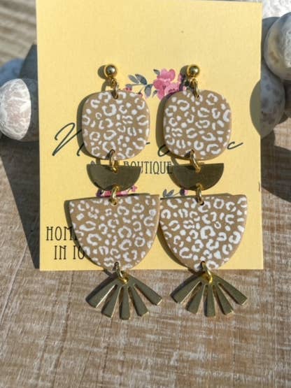 clay 2-piece square/oval cheetha for wholesale by Nina’s Attic