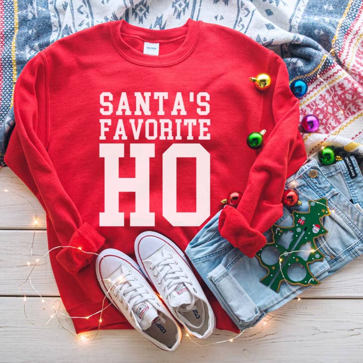 Trendy Chic Apparel LLC - Vente Sweat-shirt à imprimés – femme - Sweat-shirts et T-shirts Ho préférés du Père Noël1