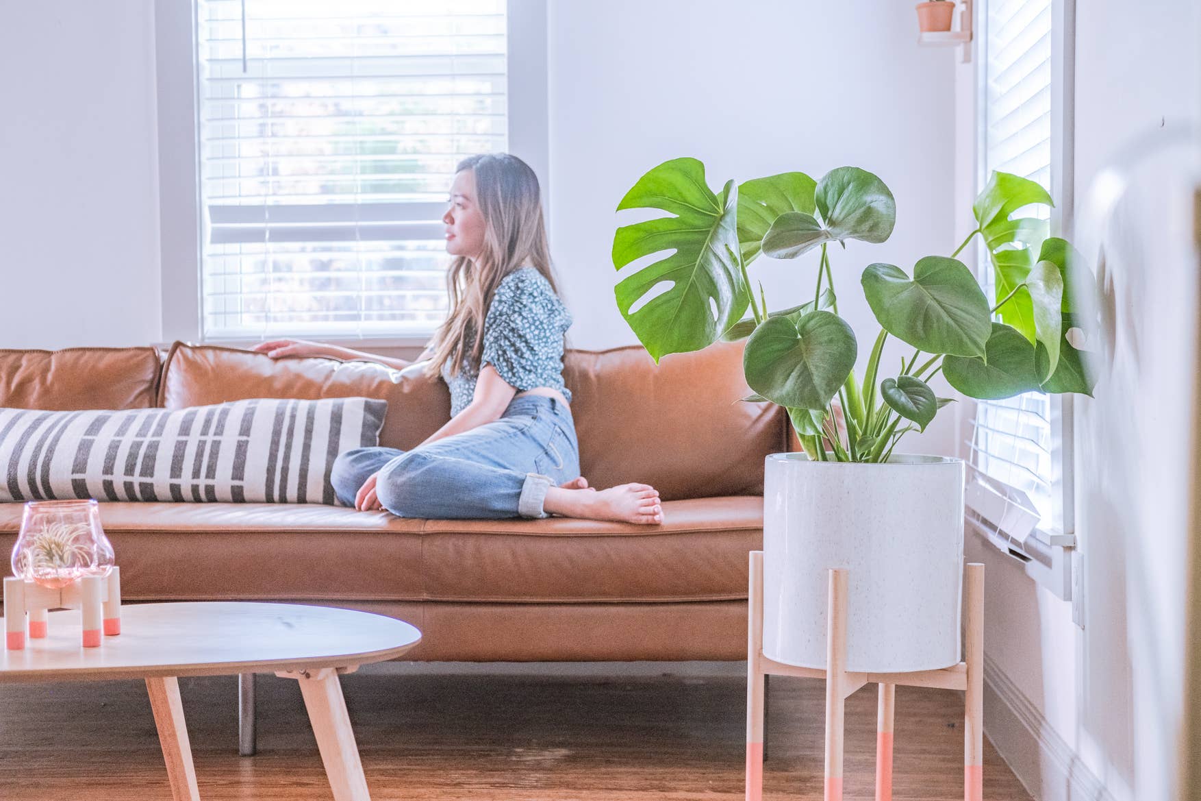 Hold on to Your Plants - Wholesale Plant Pot Stand - Modern Plant Stand 9"1